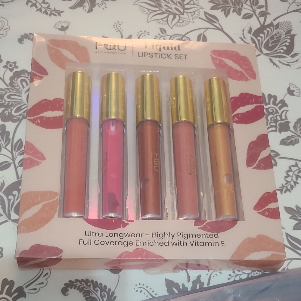 Fruu Liquid Lipstick Set